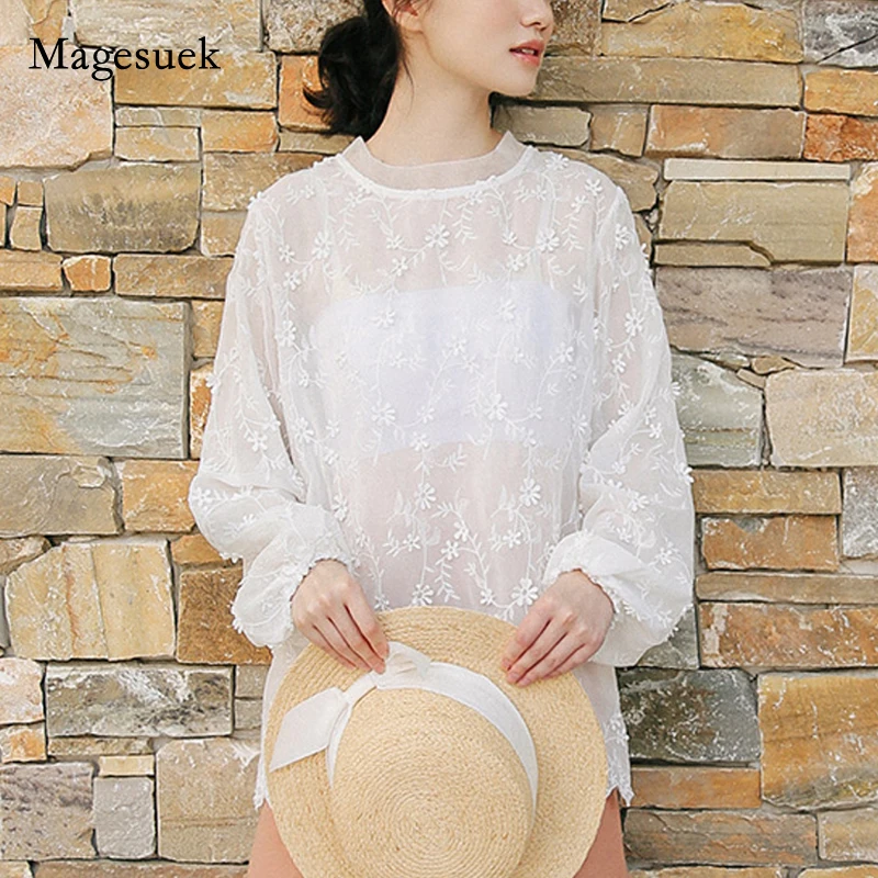 Women's Blouse Embroidered Floral Korean Chic Lace Sunscreen Shirts See Through Round Neck Bubble Sleeves Solid Lace Shirt 13463