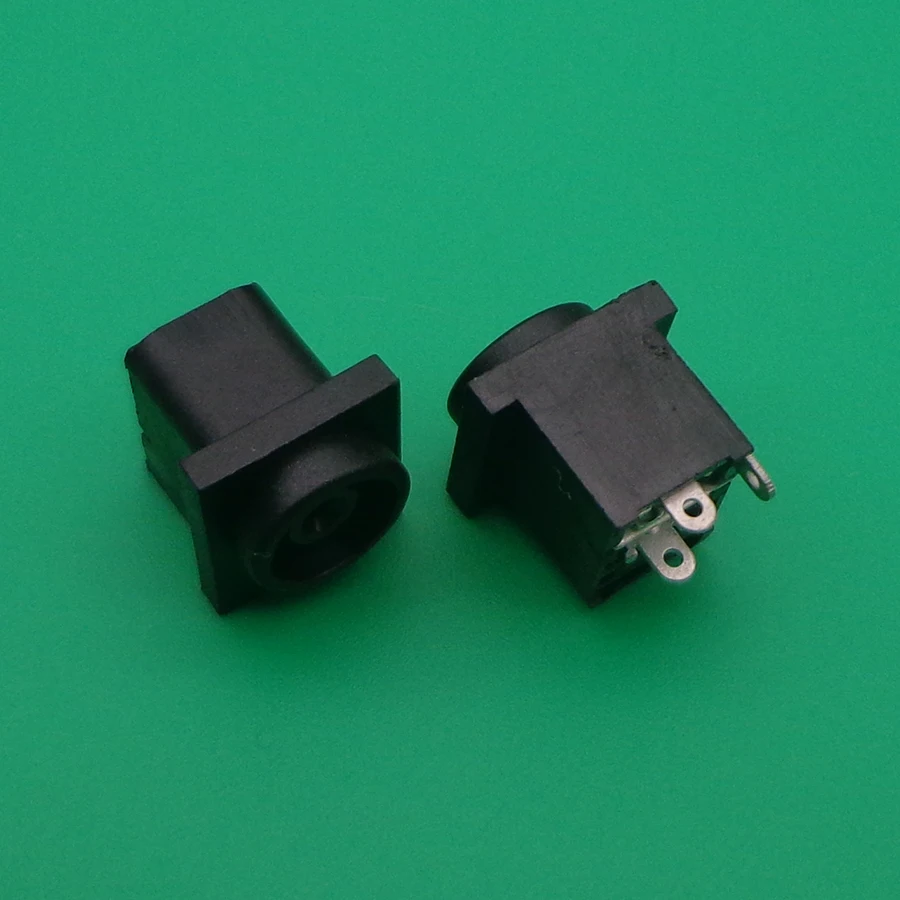 1PCS DC Power Jack Socket Connector for LG 1942CW E1942CW E1942CWA E1945C 1945CW E1945CWA monitor driver board etc 3Pin