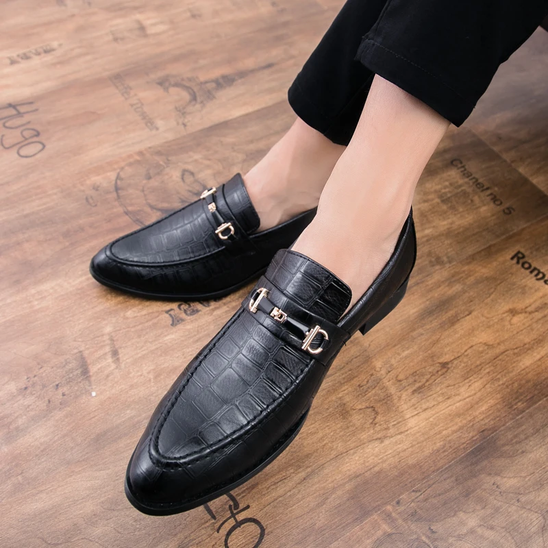 Fashion Men Leather Shoes slip on loafers Male Casual Classic moccasins Trendy Vinage Stylish Shoes Zapatos De Hombre