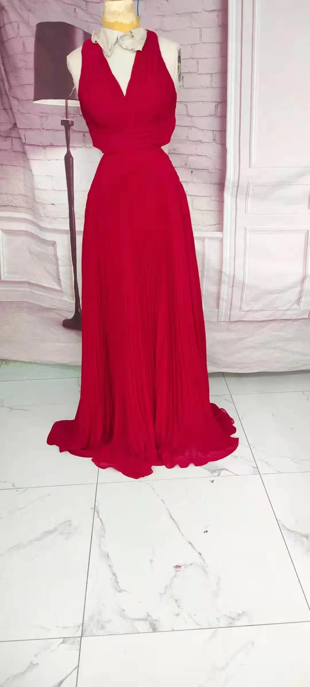 Personalizado sexy longo chiffon azul com decote em v vestidos de noite plissado até o chão criss cross back formal vestidos de festa para mulher