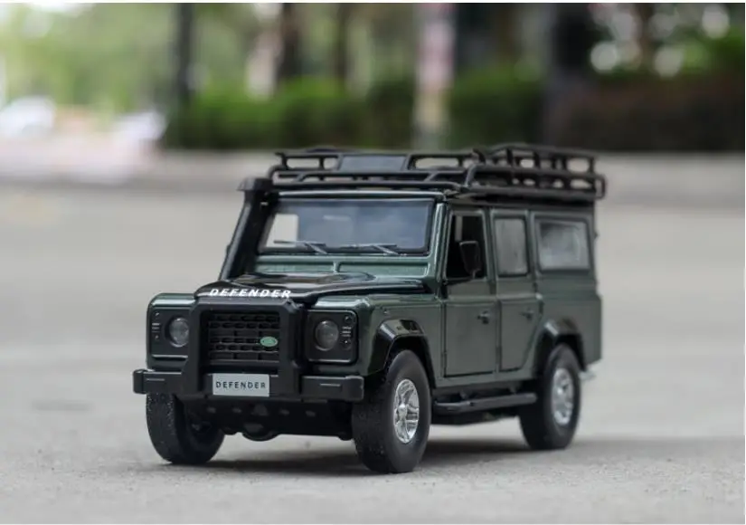 High simulation 1:32 alloy pullback defender car model,new off-road vehicle toy,children's toy,free shipping