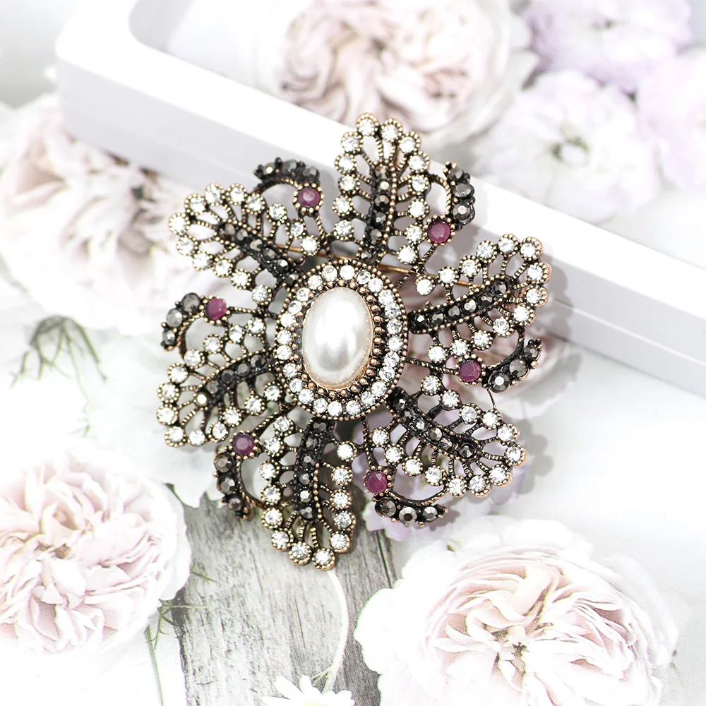 Sunspicems Vintage Flower Turkey Brooch for Women Antique Gold Color Algeria Imitation Pearl Crystal Broches Brooches Caftan Pin