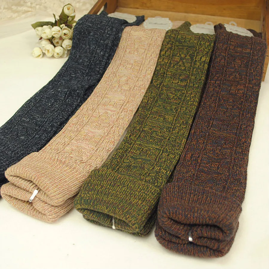 Women's Knitted Mixed Color Knee Stockings Roll Up Hem Dot Long Stockings Autumn Winter Colorful Wear