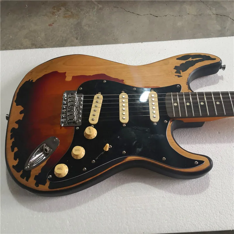 Classic 6-string Electric Guitar, Big Retro Do Old Paint, Multiple Colors Can Be Customized, Free Transportation