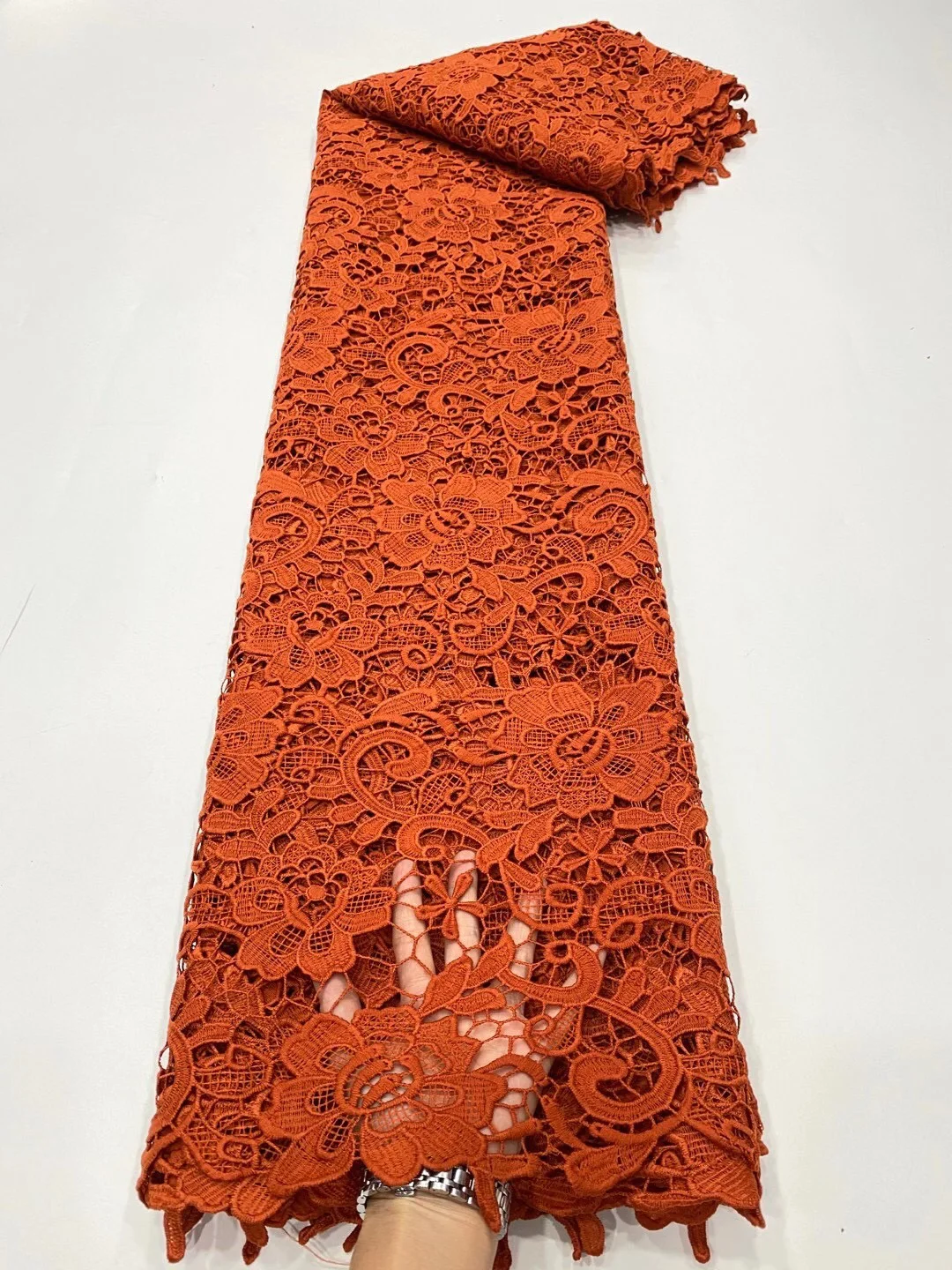 

2021 Latest African Cord Lace Fabric High Quality Guipure Cord Milk Silk Lace Nigerian Lace Fabric For Wedding Party KDP20130