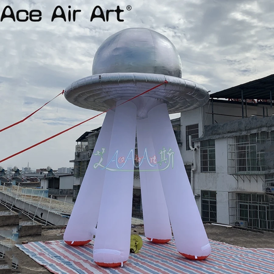 Inflatable 4-legs UFO with 4.5m Height, alien space ship model, silver and white color, for sale