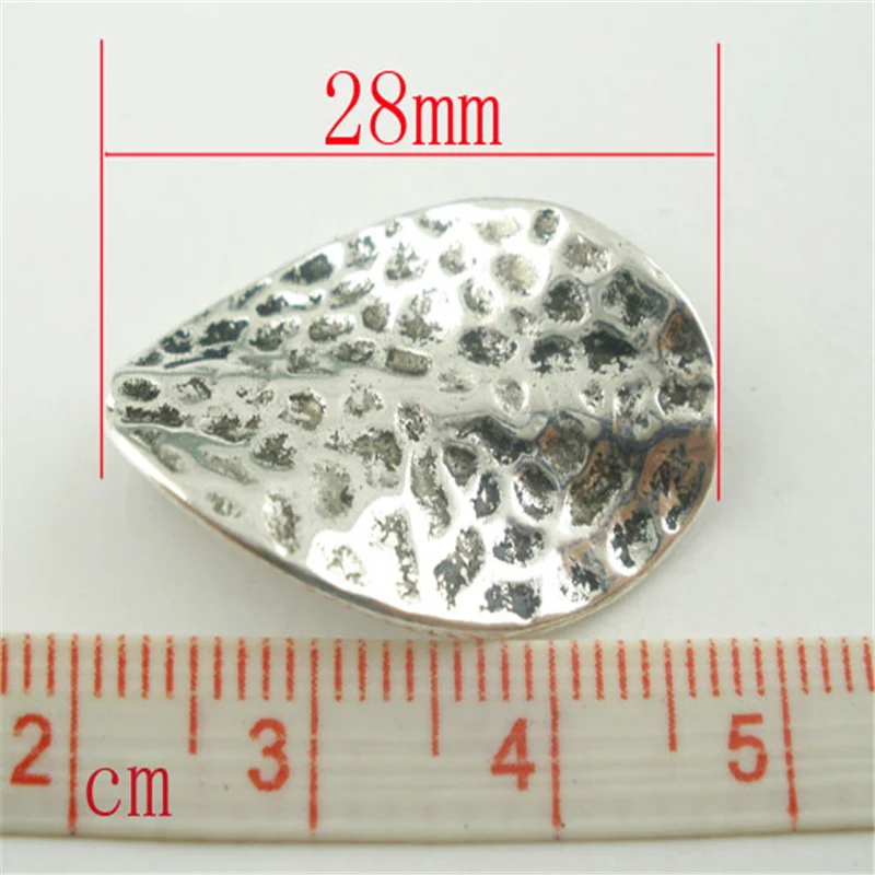 20 PCs Doreen Box Vintage Spacer Beads Tortuose Leaf Znic Alloy Silver Color For DIY Jewelry Making Findings 28x18mm, Hole:1.2mm