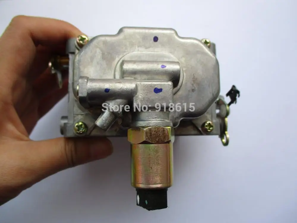 Piezas de motor de gasolina RUNTONG R670 carburador CARB