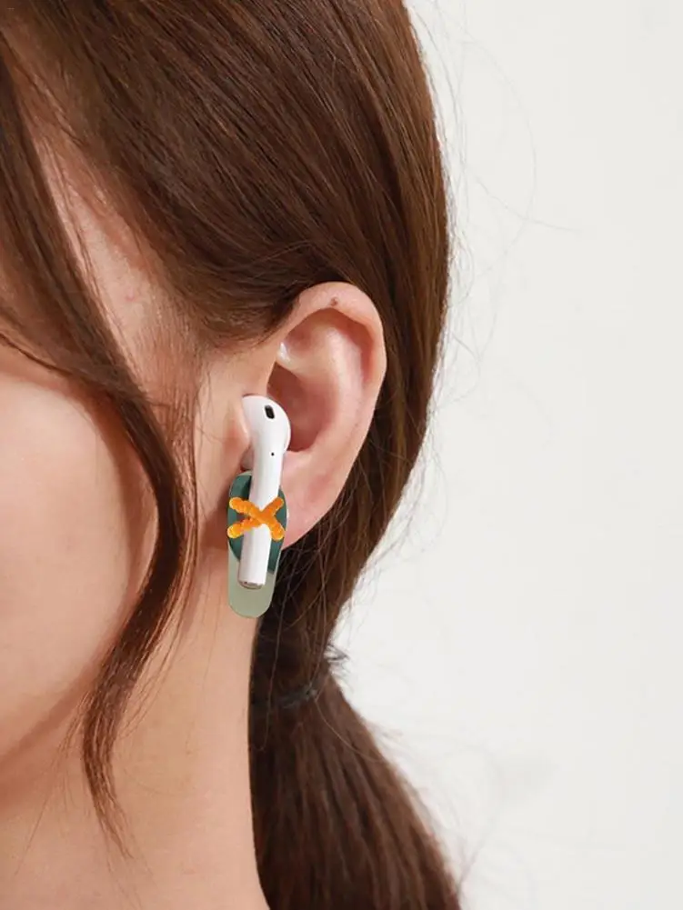 Cute Shoes Earphone Earrings Anti Lost Earring Holder For Airpods Women Bluetooth Headset Ear Clip For Airpods Wireless Earphone