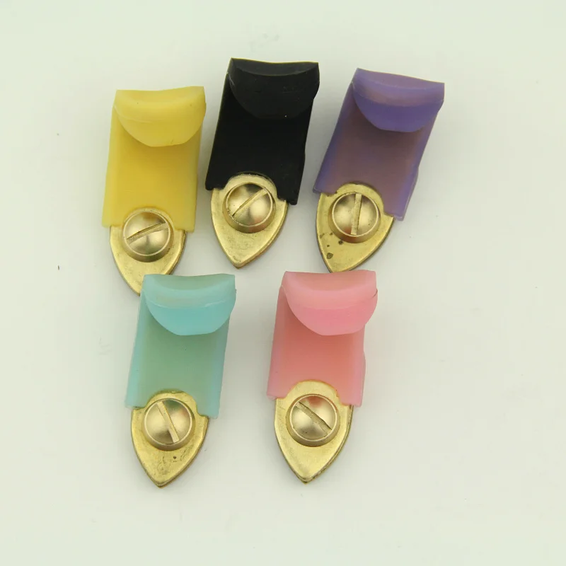 

Five kinds of color Saxophone Thumb Rest Saver Cushion Pad Finger Protector Comfortable For Alto Tenor Soprano Sax