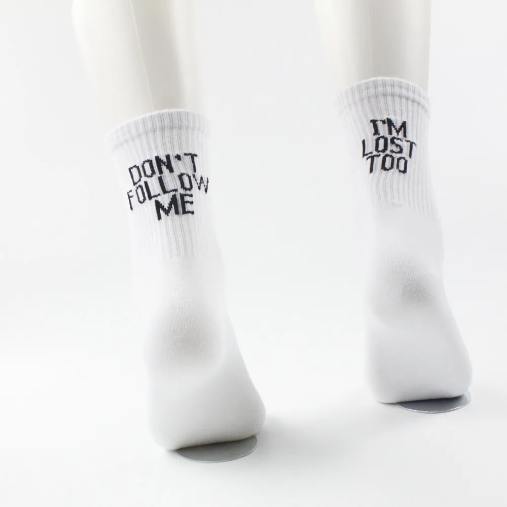 DON`T FOLLOW ME I AM LOST TOO casual men women letter socks hip hop Cotton skateboard high street harajuku funny happy socks