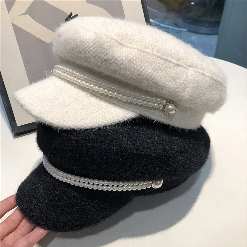 

British style pearl plush military cap women fashion black and white beret