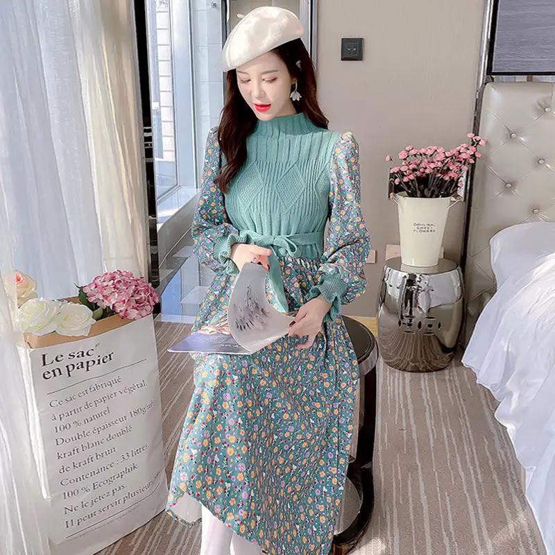 Women\'s Knitted Dress Autumn Winter New Long SleeveCorduroy Floral Dress Female Elegant Sweater A-line Long Veatidos Belt H177