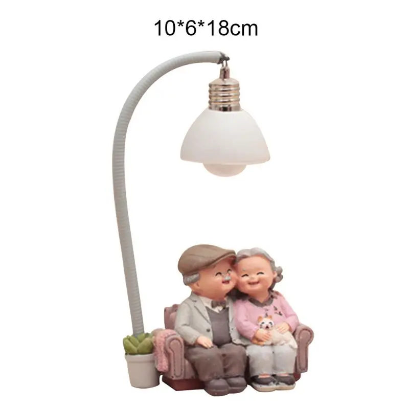 Link for Drop Shipping Grandparents Model Ornament Creative Sweety Lovers Couple Ornaments For Office Table Gift