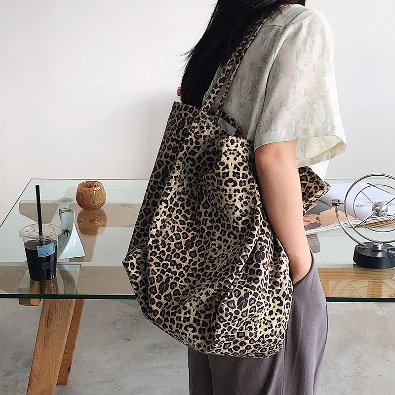 Summer 2020 big HandbagCanvas Messenger Printing Leopard large capacity Shopping Bag Messenger Bag Handle Schouder Bag