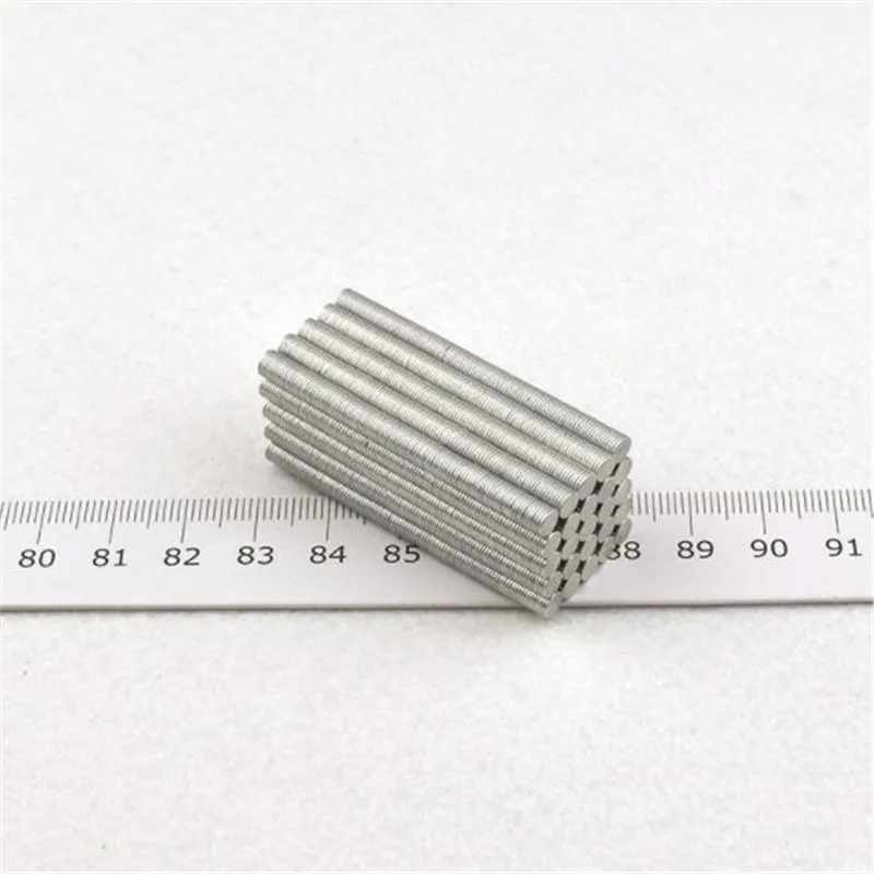 200Pcs N52 Mini Small Magnet 4x0.5mm Strong Round Magnets Dia 4*0.5 mm Neodymium Magnet Rare Earth Magnet Precision Small