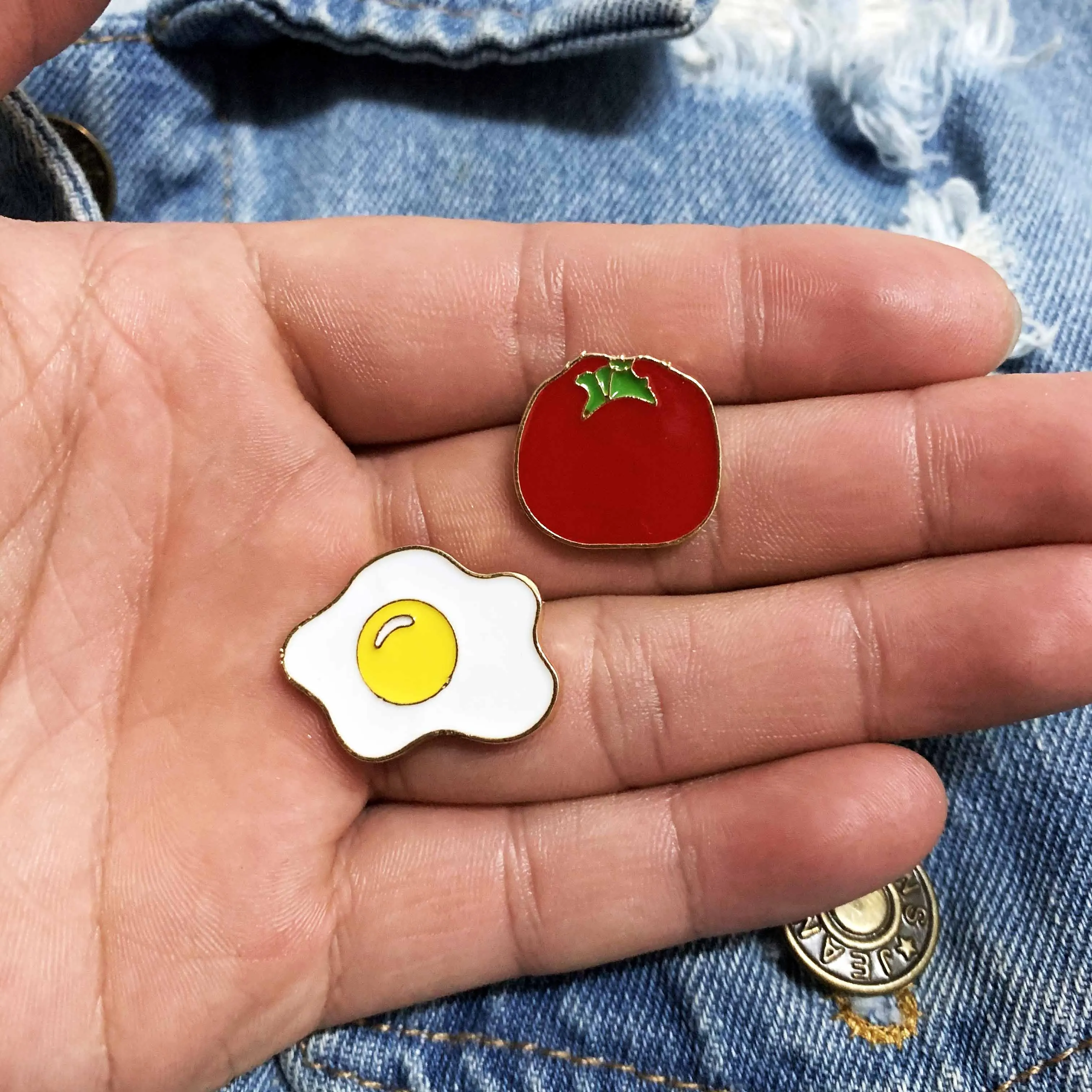 Tomato Enamel Label Pins Over-Easy Eggs Brooch Woman Handbag Badges