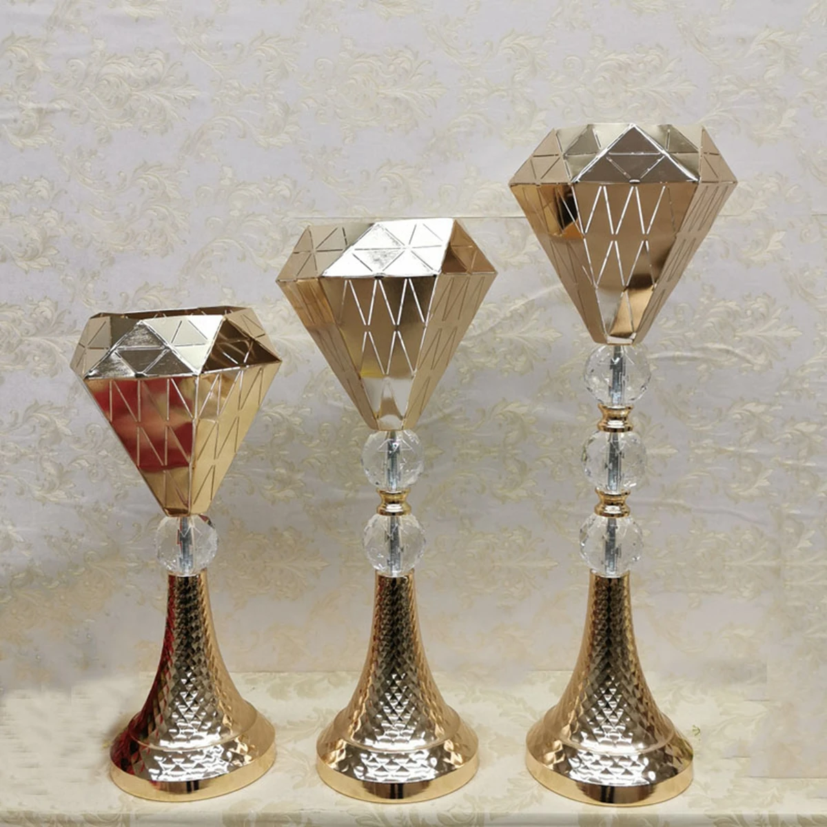 

10pcs)Wedding Home Decoration Gold Flower Holder Centerpieces Tall Metal Crystal Stand for Table AB0428