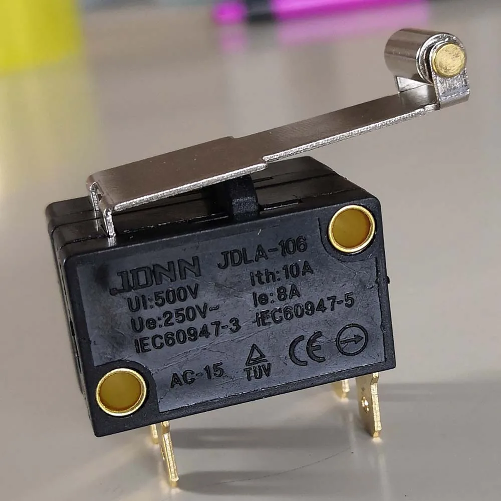Micro-interrupteur Fin De Course JDLA-106 250V 10/8A - Lot De 2 (Droit Et Courbé)