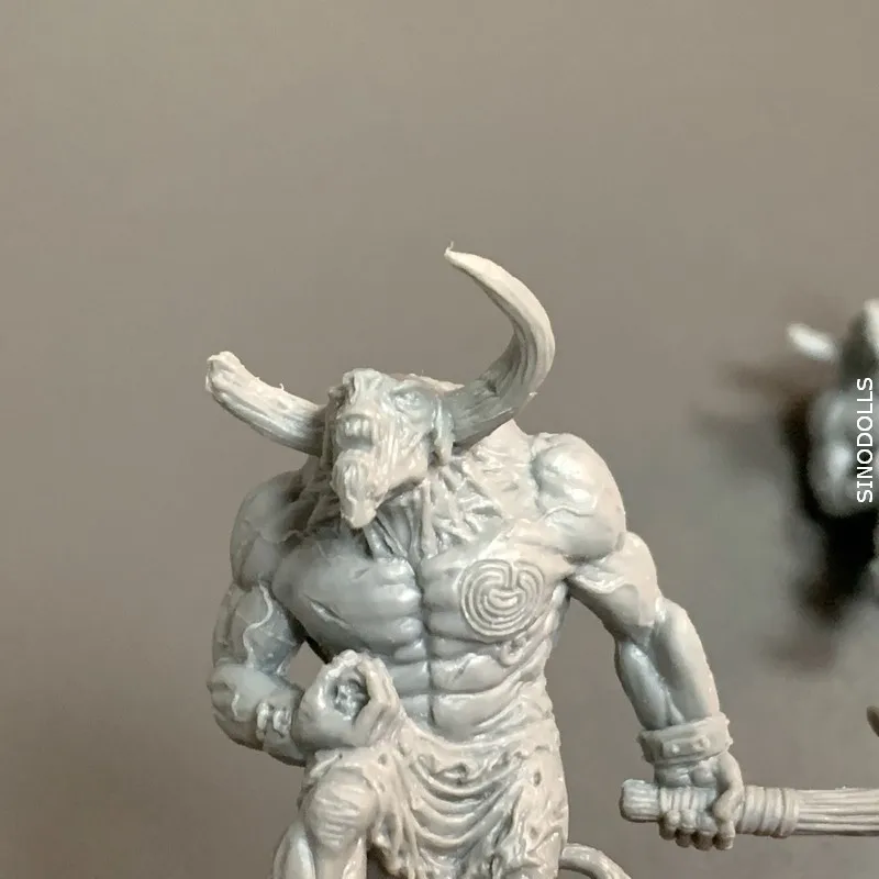 2Pcs Bull Minotaur Miniatures Bull Animal Mythic Battles Board Game Figure Toy Model