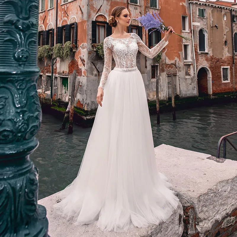 Elegante vestido De Novia De manga larga con cuello redondo, apliques De encaje, vestido De Novia Vintage, botón en la espalda, tren De barrido