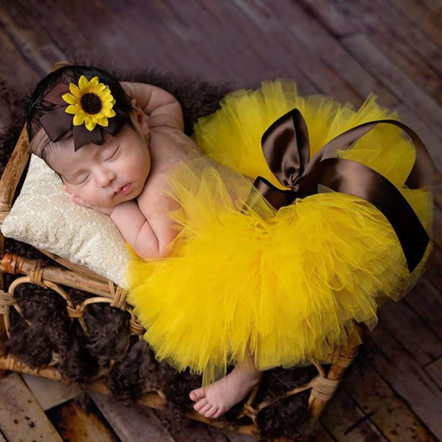 

Fluffy Sunflower Tutu Set Baby Yellow Tutu Skirt with Headband Cake Smash Outfit Newborn Photo Props Infant Princess clothes