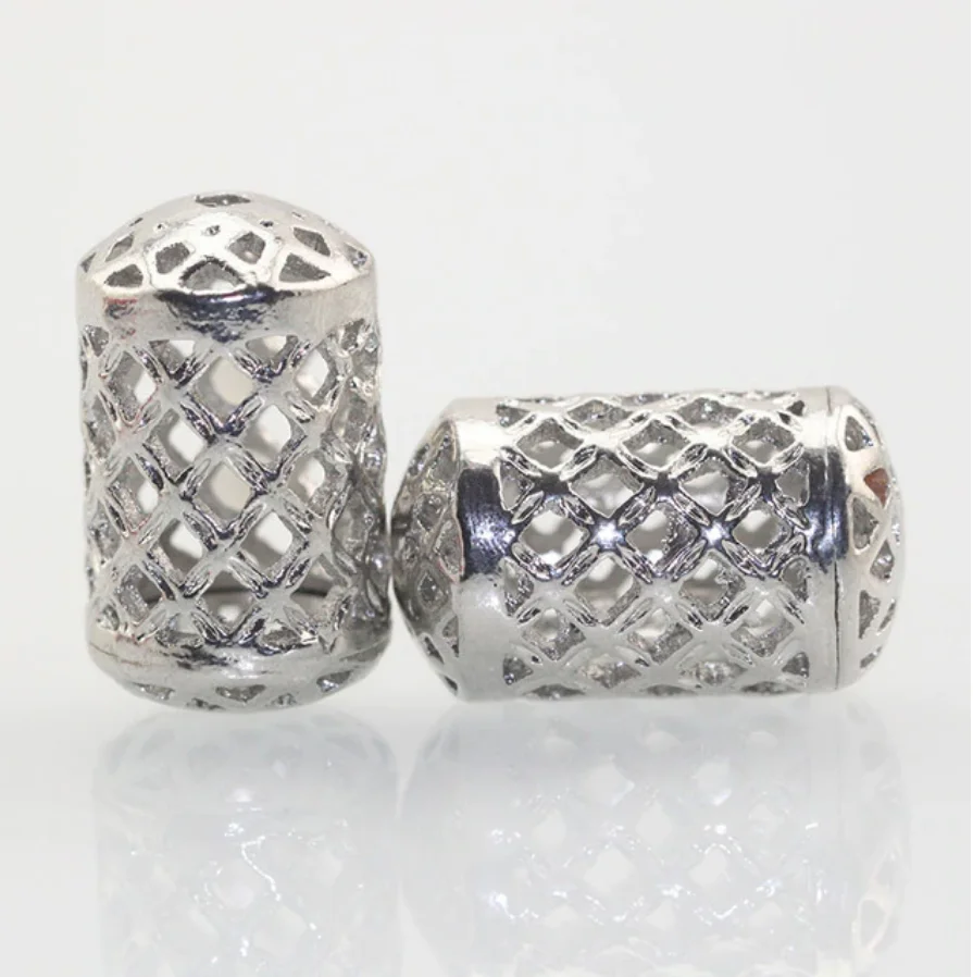 

25 pcs gold and 25 pcs silver accessory