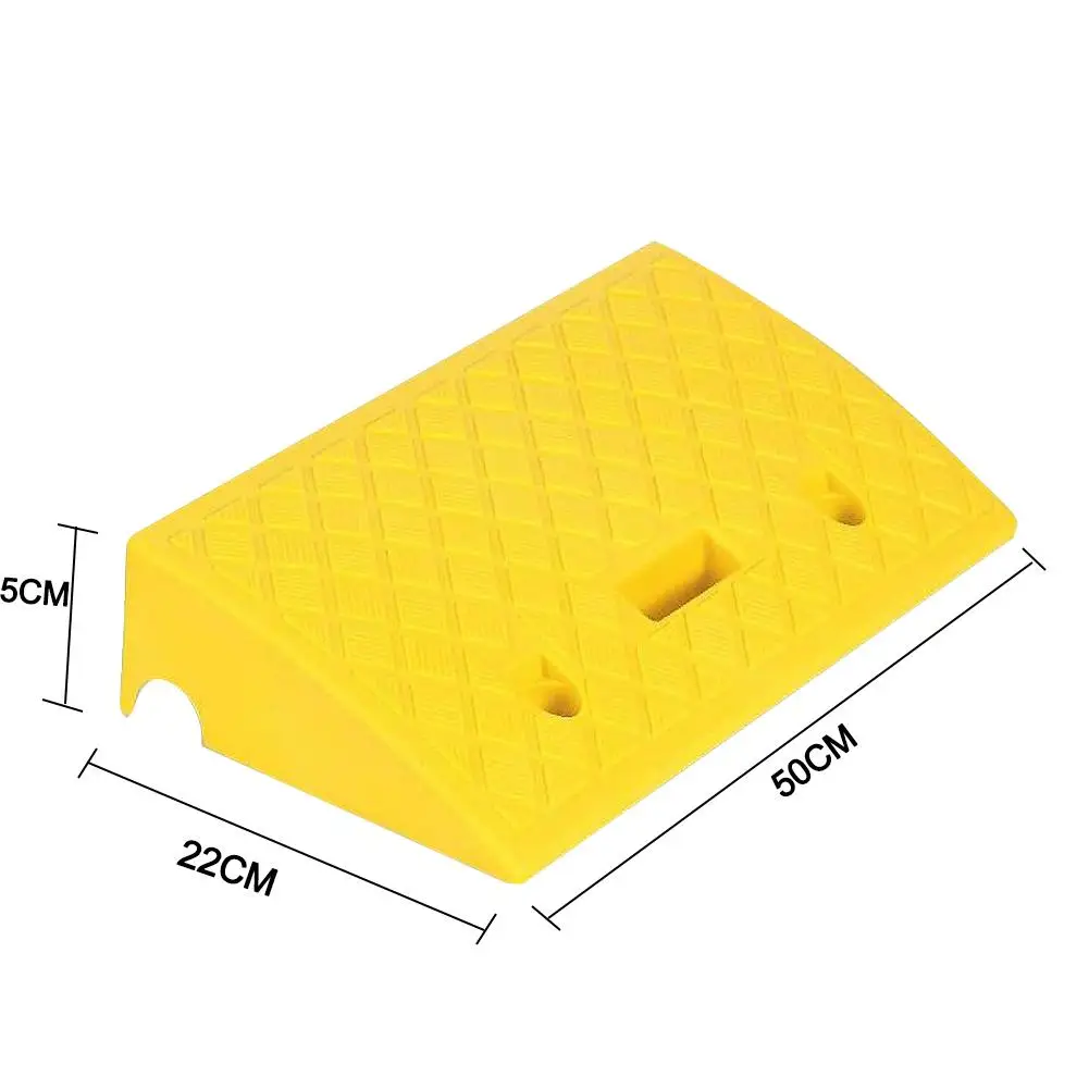 New Portable Lightweight Car Plastic Curb Ramps Heavy Duty Plastic Kit Set For Driveway Car Truck