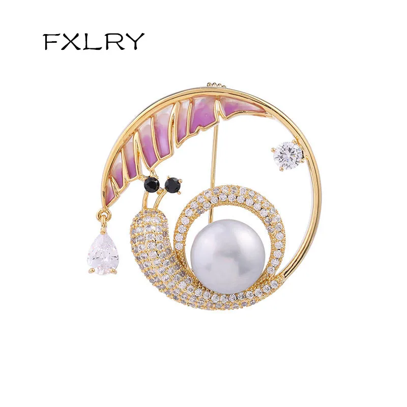 

FXLRY New Trendy Exquisite Inlaid Zircon Freshwater Pearl Snails Brooches For Women Pins Fashion Jewelry Gifts