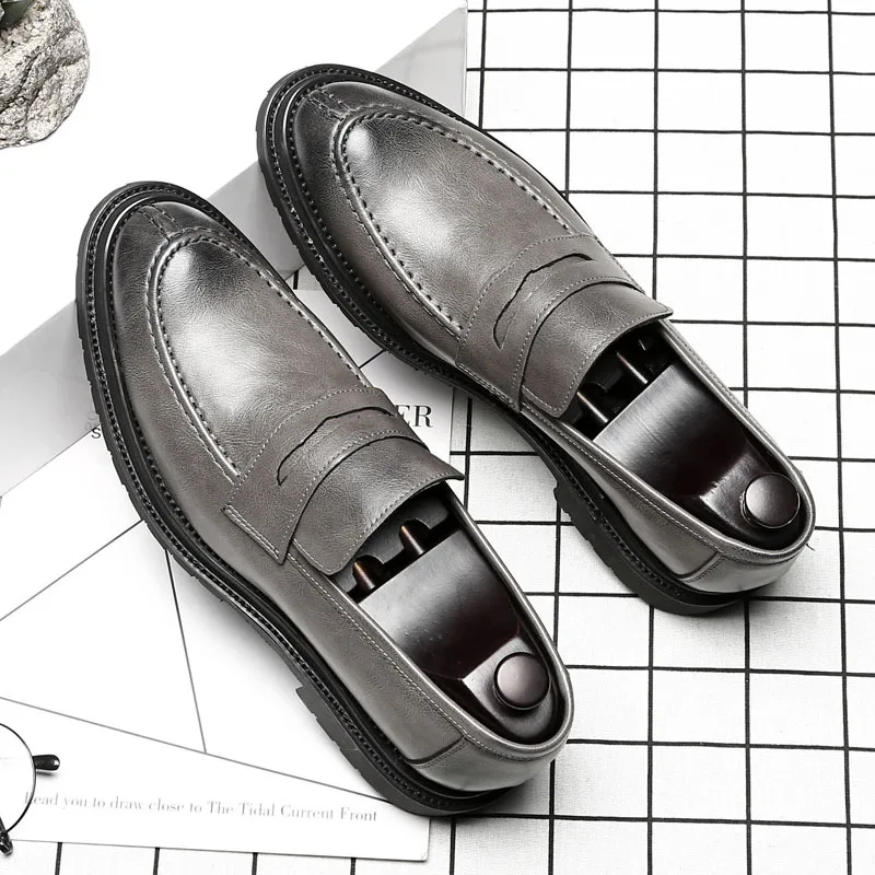 hn8New Arrival Luxury Italian Brand Men Leather Flats Men British Brogue Dress Shoes Formal Business Oxfords Shoes for Men