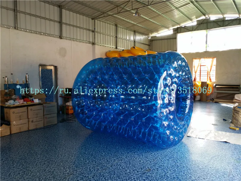 The sale of blue PVC water inflatable roller balls, water park amusement equipment, can be used for commercial purposes.