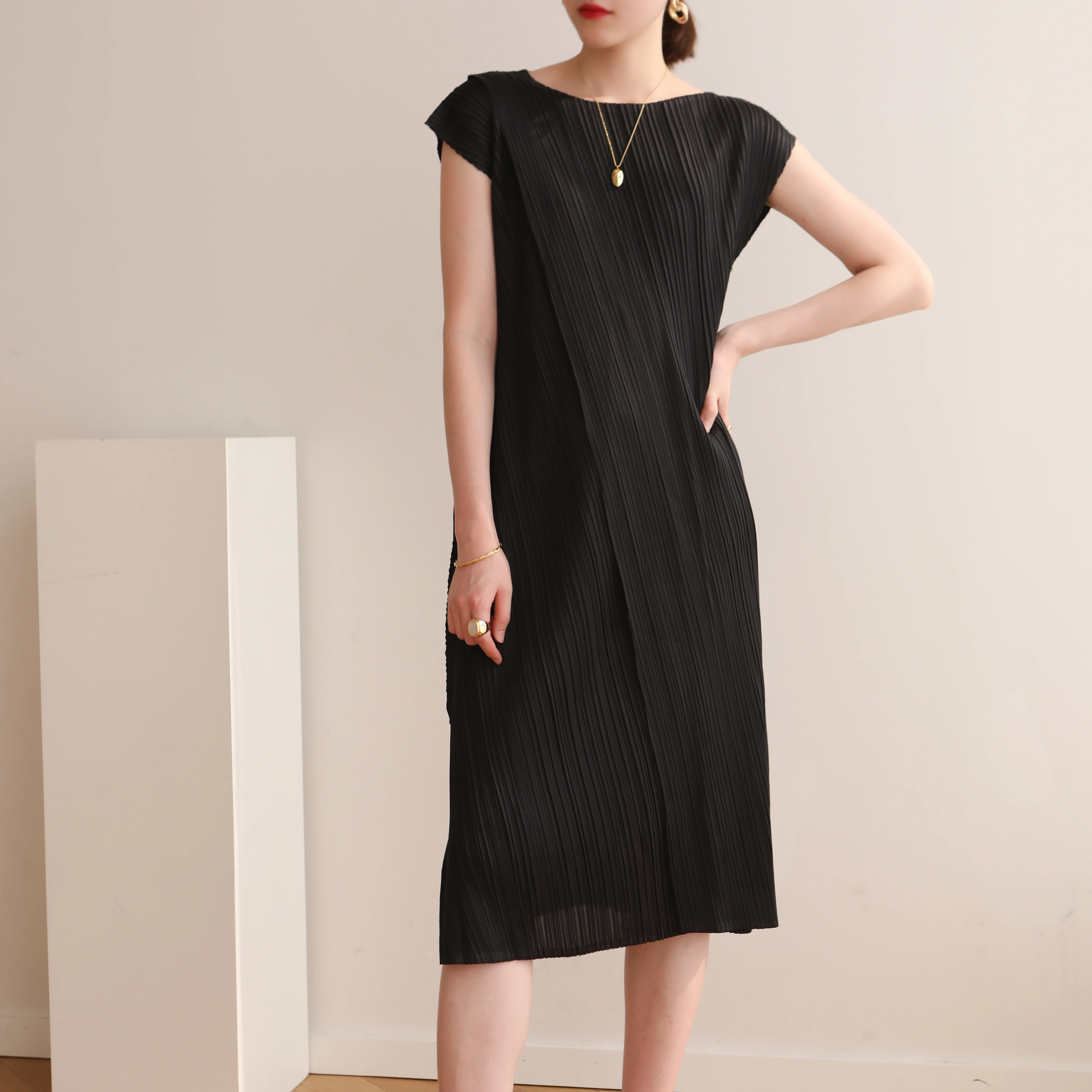 Manufacturer direct supply  summer Miyake fashion slim personality non-specification dress Pleats Miyake