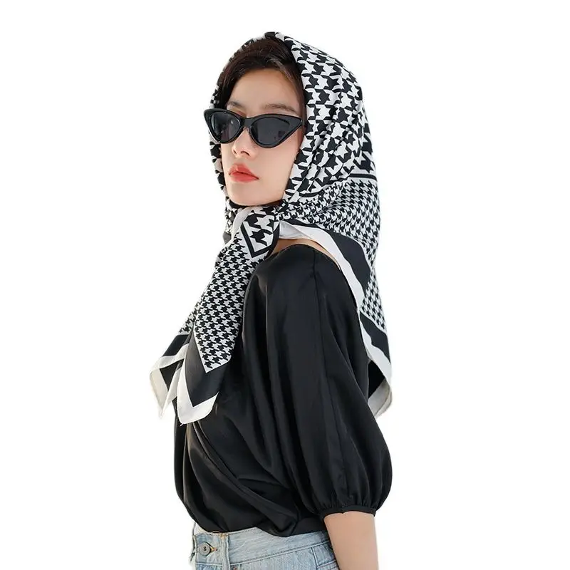 2023 Women Brand Designer Scarf Fashion Houndstooth Plaid Silk Scarves Square Small Handkerchief Neck Snood Bag Hijab 90*90Cm