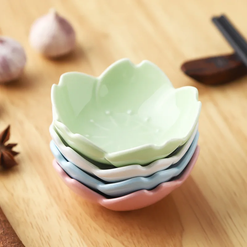 Creativity Lotus Shape Ceramic Plate Janpanese Handpainting Plum Snack Dishes Plate Porcelain Snowflake Glazed Salad Sauce Dish