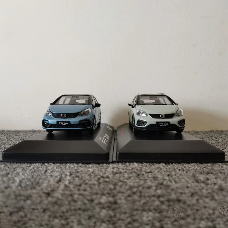 Diecast Alloy  1:43 Scale Original Honda Toy Vehicle  FIT CROSSTAR Chaoyue MAX Car Model For Collection Souvenir Display