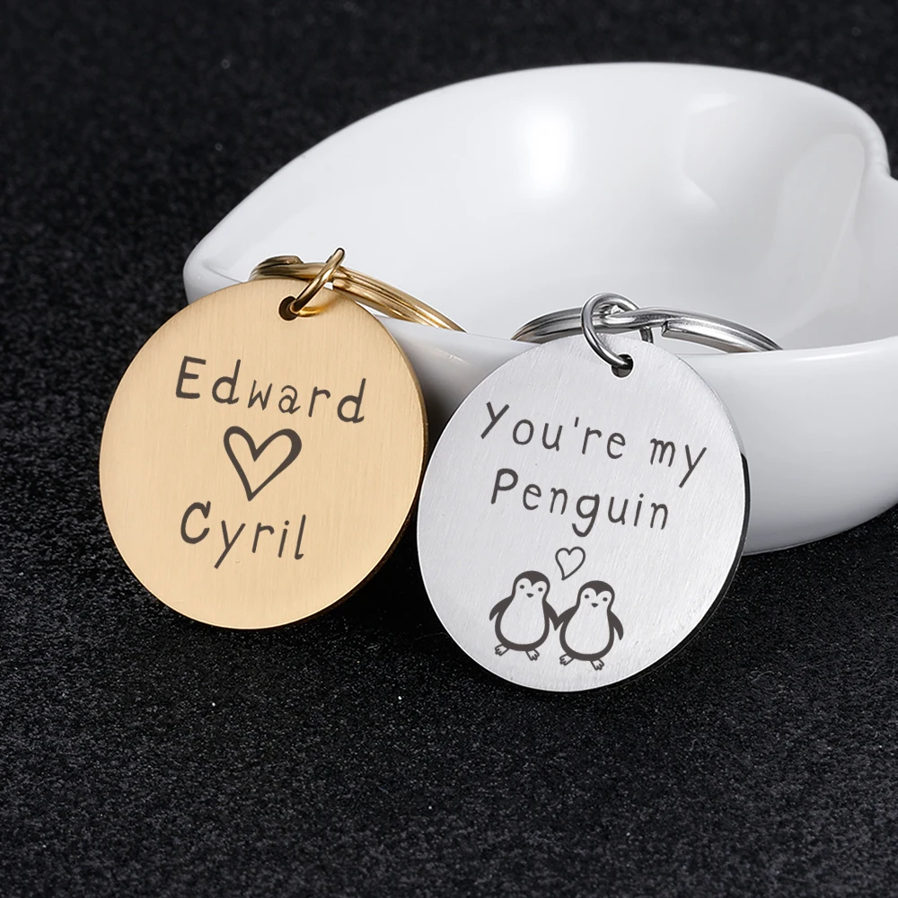 

Персонализированный брелок любовь парные подарки оригинальные брелки подарок парню идеи ювелирные изделия милый пингвин брелок Подвеска оптовая продажа