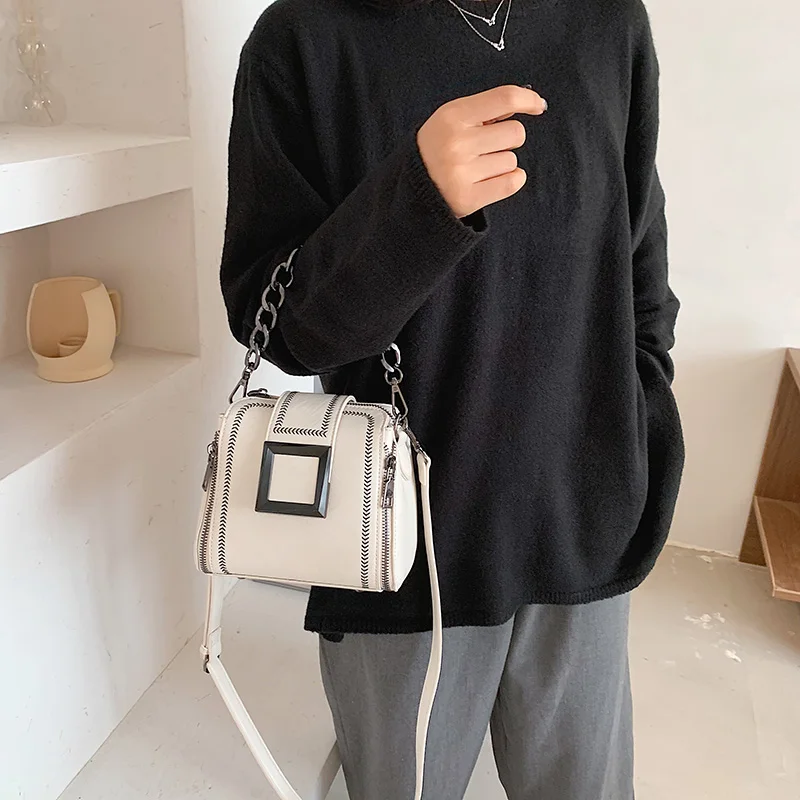 PU Leather Chains Hasp Shoulder Bags Small Delicate Bucket Bags Female Crossbody Bag Ladies Handbag