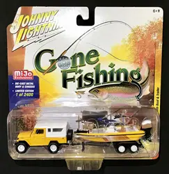 Johnny Lightning 1:64 Toyota Land Cruiser FJ40 Golden White Canopy Limited 2400PCS Collection Die-cast Alloy Car Model