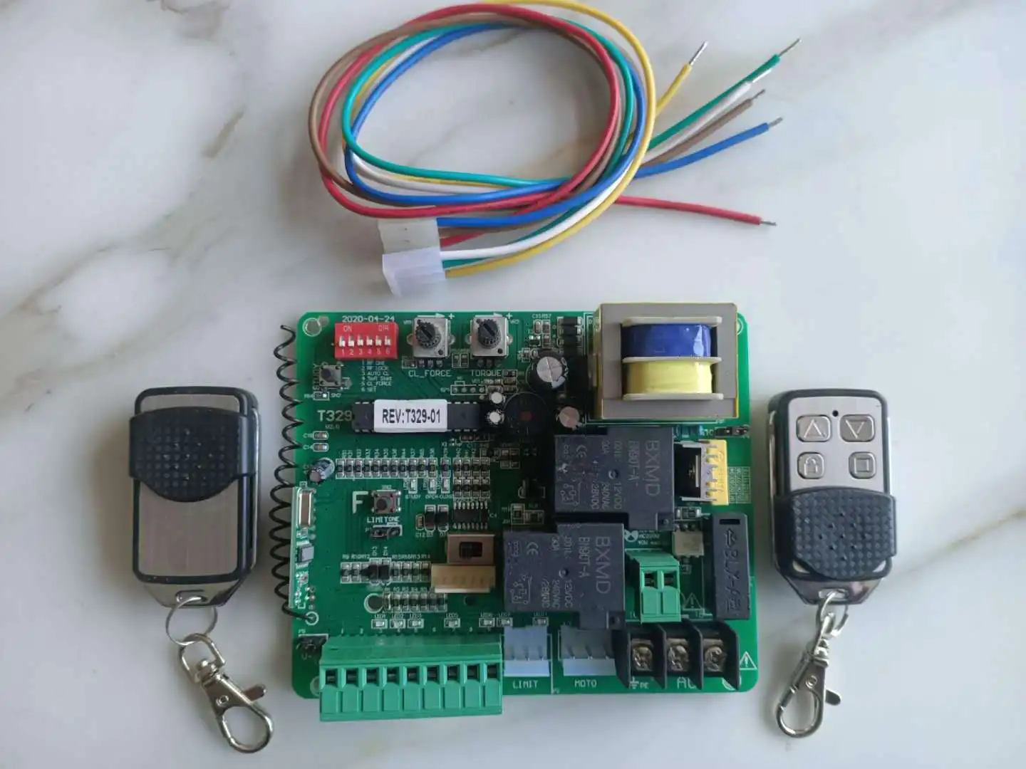 Sliding gate opener motor control board,NO/NC sliding gate opener PCB controller with RF remote control