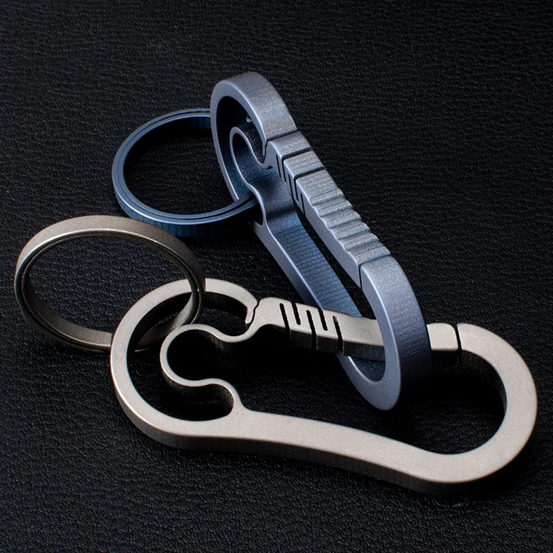 1PCs Titanium Alloy Key Chain 26 mm Key Ring Durable Hanging Buckle Portable Outdoor Essential Tools