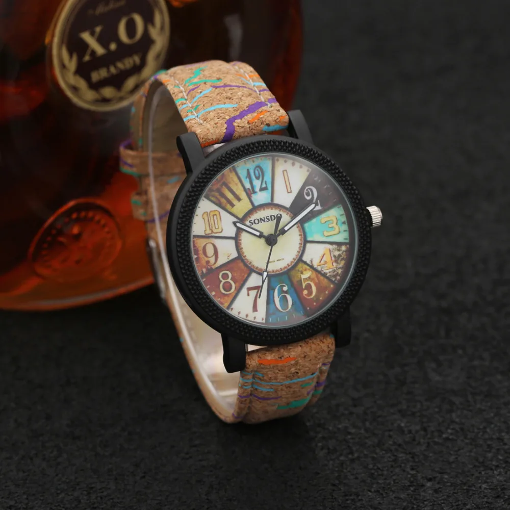 Custom Mens Watches Leather Band Quartz Wristwatches Fashion Steampunk Watches Unisex Watch For Sale Chic Prompts Stocks 2023