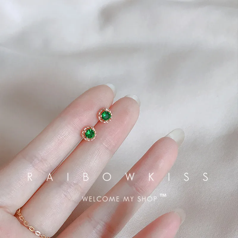 2021 Women's Stud Earring Vintage Round Emerald Green Crystal Zircon Ear Ring Simple Geometry Hemp Rope Rim Lady Blazed Jewelry