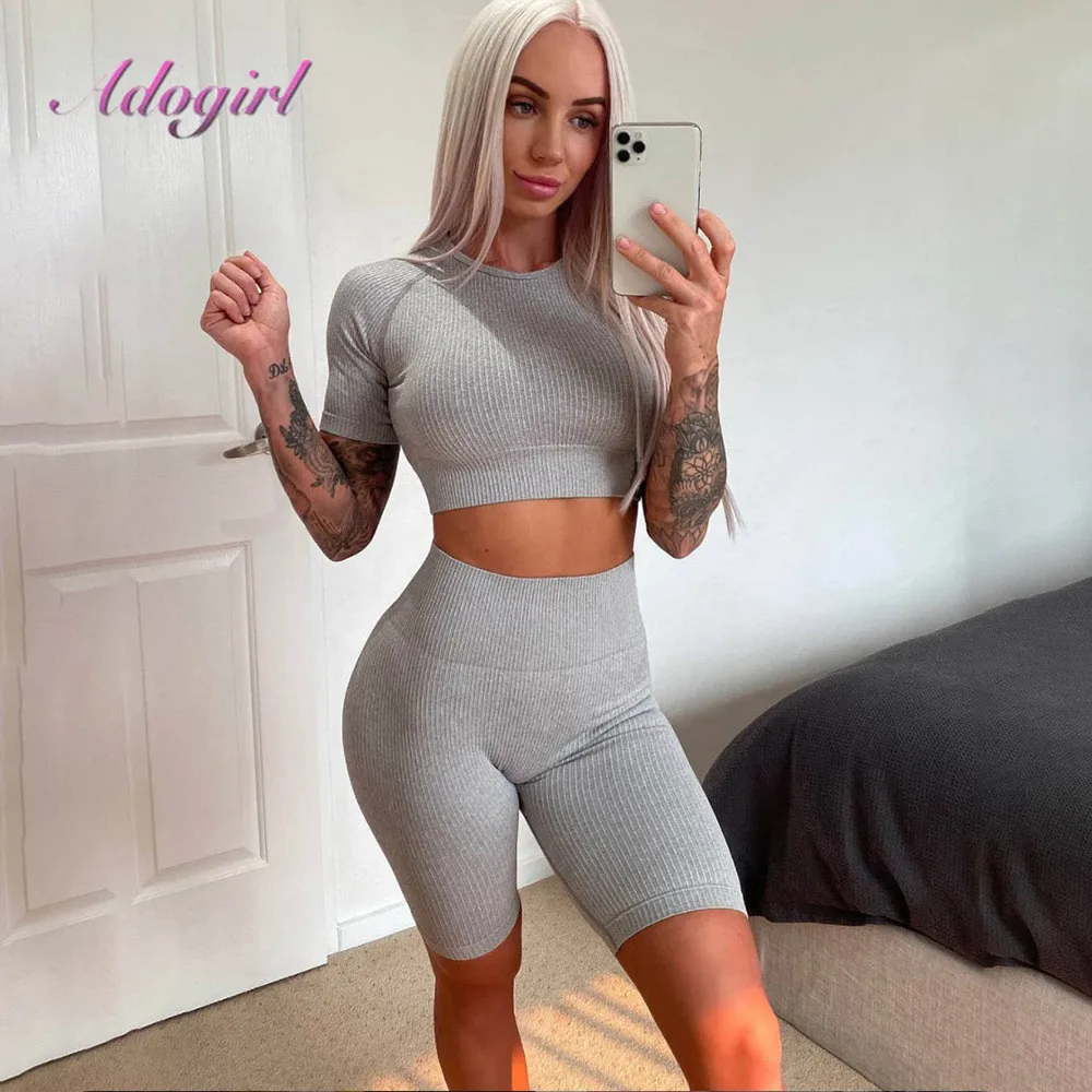 

Women Sportwear Fitness Two Piece Set Spring Casual Solid Short Sleeve Crop Tops Biker Short Pants Suit Outfit Home Tracksuit