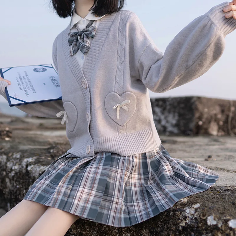 学校の女の子の制服カーディガン,だぶだぶのセーター,日本の制服,和風,ファッション