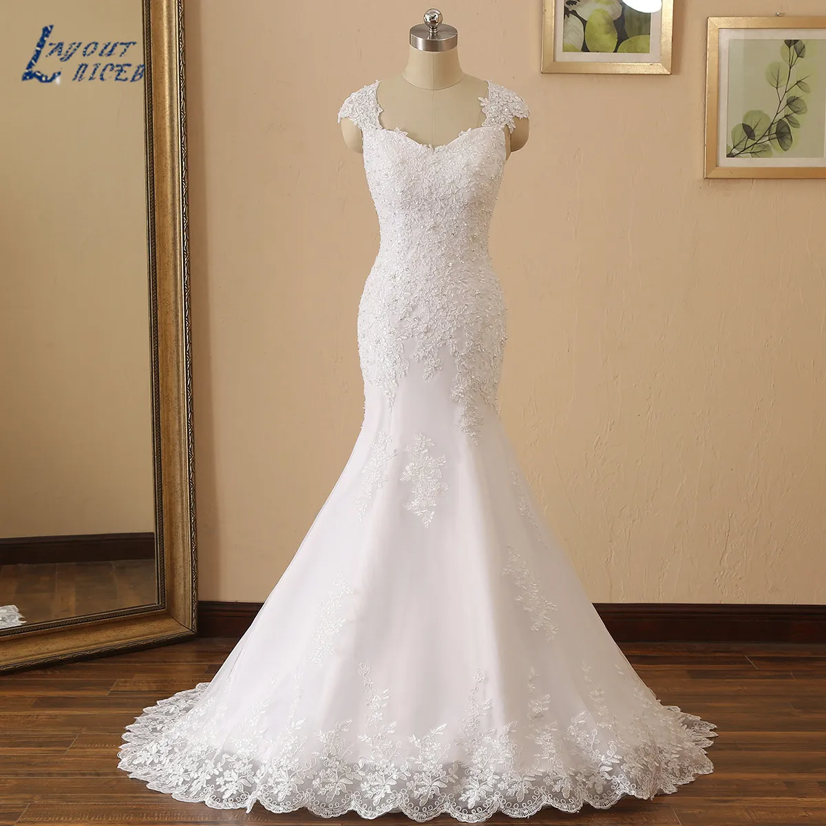 LAYOUT NICEB Cap Sleeves Mermaid Wedding Dress Sweetheart Lace Appliques Beading Vestidos De Noiva Long Bride Gowns Customized