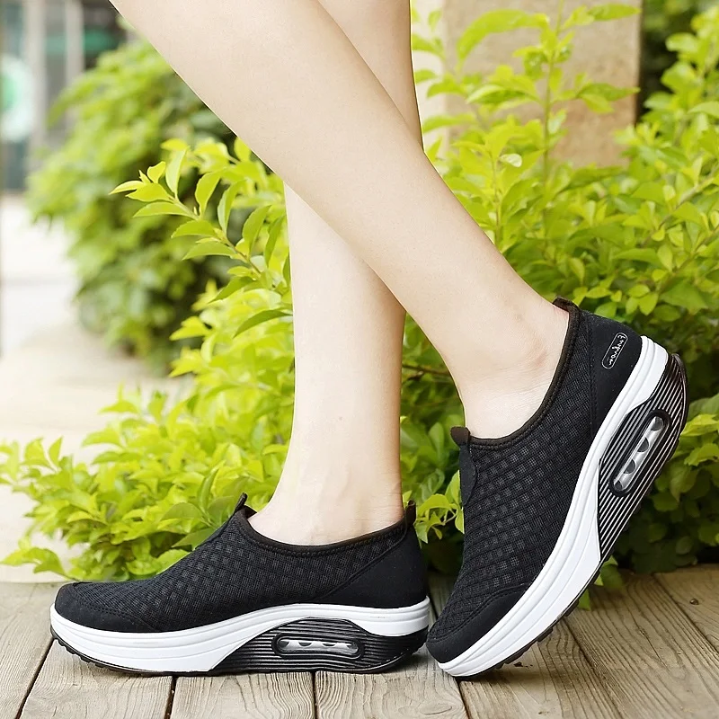 Fashion Women Shoes Flats Mesh Breathable Summer Casual Loafers Swing Shoes Women Sneakers Comfort Zapatos Mujer Big Size 35-42