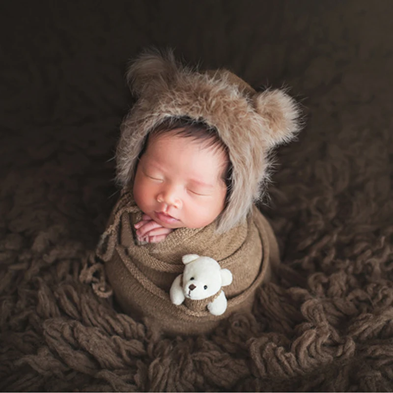 New Arrival Newborn Infant Photography Props Faux Fur Knitted Hat Bear Doll 2pcs Set Baby Photo Accessories Pictures Costumes