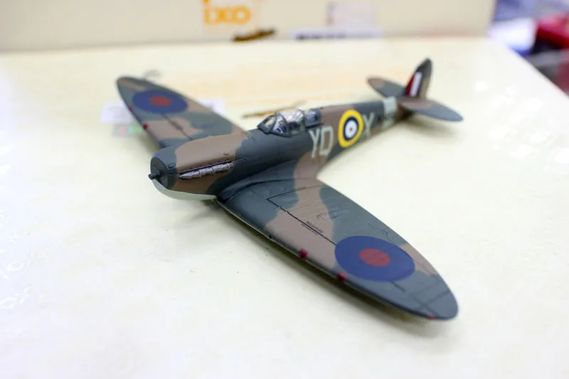 New 1/72 scale Hawker Hurricane MK.I British diecast alloy simulation model aircraft for collection gift