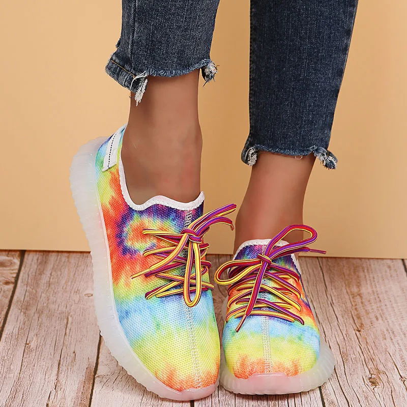 

Women Sports Running Shoes 2021 Autumn Woman Fashion Tie Dye Breathable Outdoor Casual Platform Vulcanized Sneakers Plus Size 43