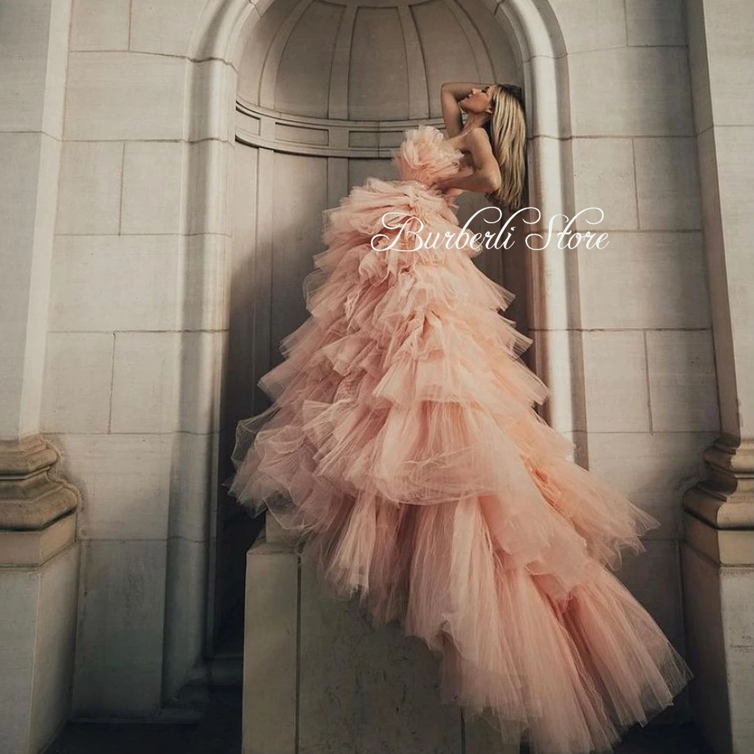 Całkiem różowy bez ramiączek Tulle suknie na bal maturalny luksusowe Puffy Ruffles warstwowe długie kobiety letnie sukienki na imprezę Custom Made Vestido